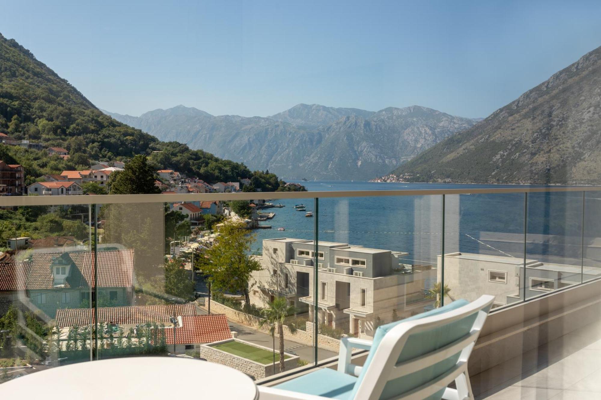 Hyatt Regency Kotor Bay Resort Exterior foto