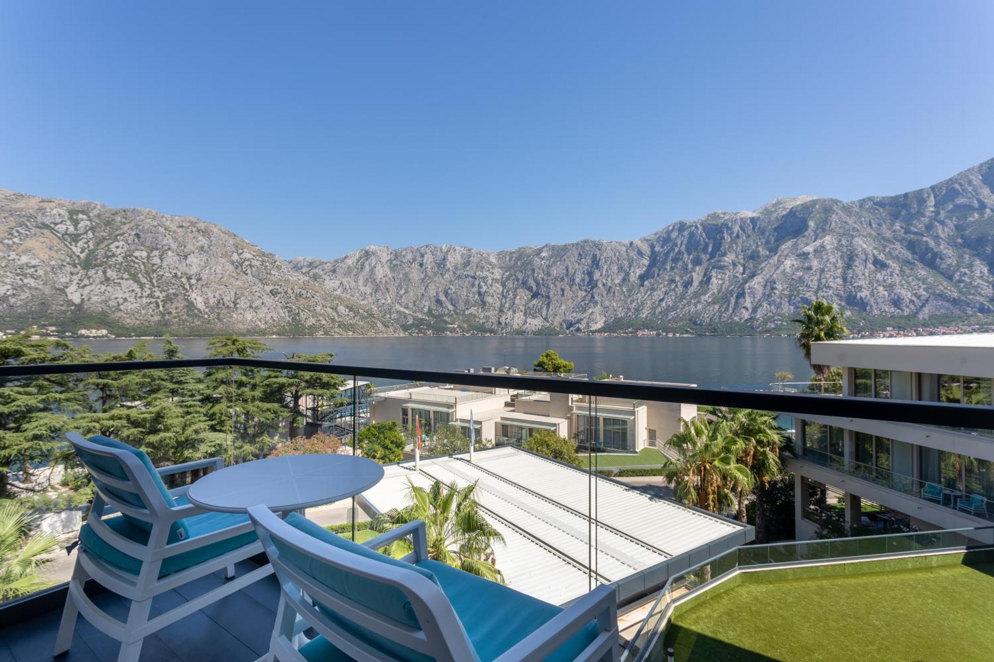 Hyatt Regency Kotor Bay Resort Exterior foto